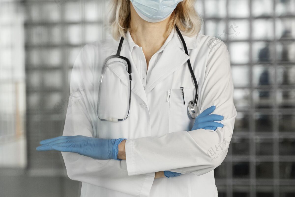 诊所带医用面罩的女医生画像面膜医学医院