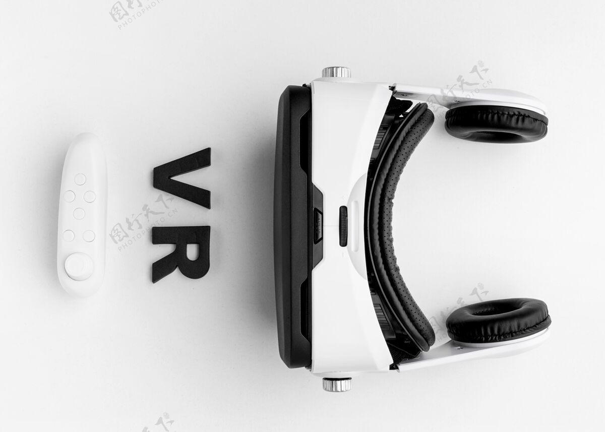 设备桌面上的虚拟现实耳机虚拟现实模拟器虚拟现实虚拟现实眼镜