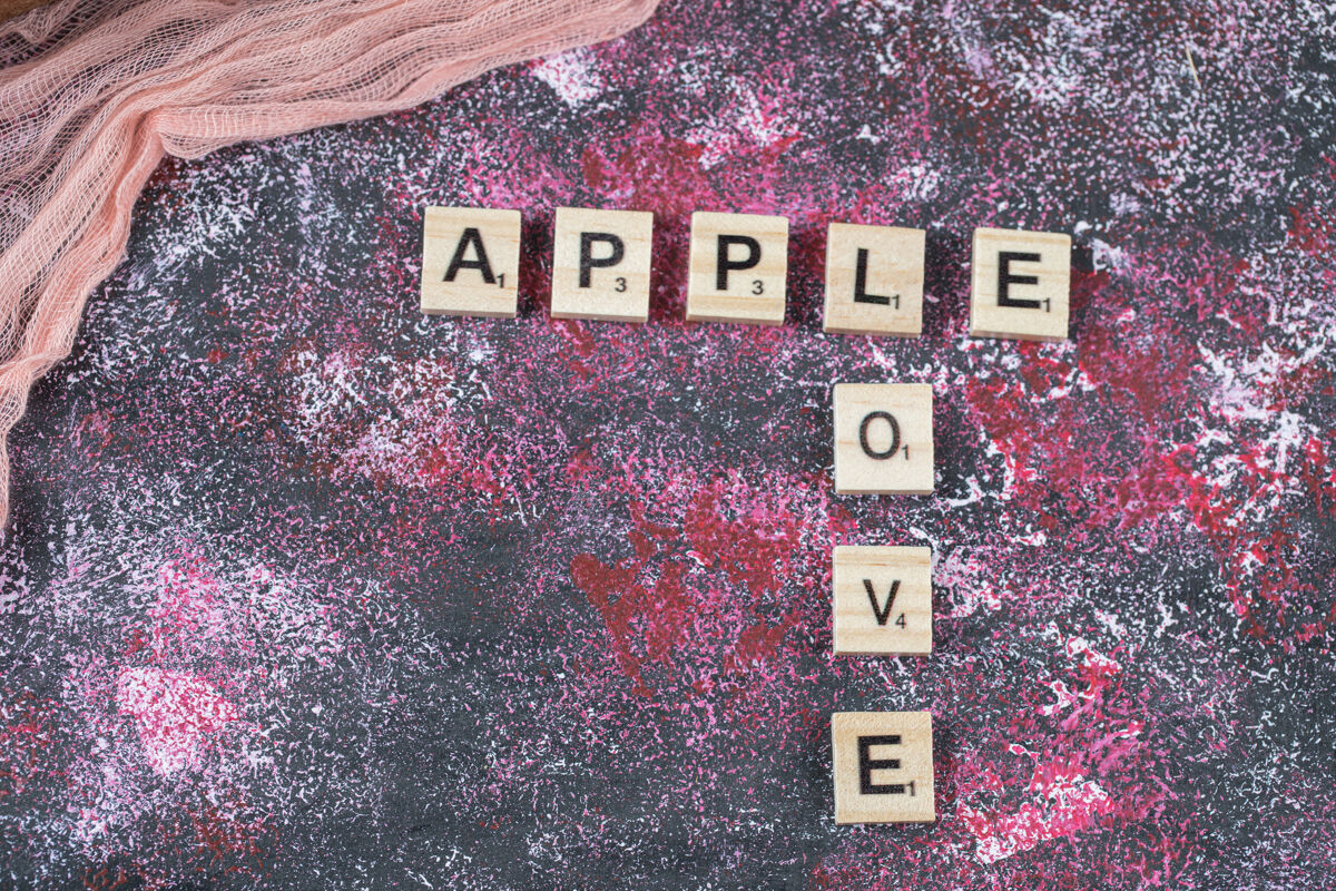 产品苹果写字母骰子的表面异国情调食物质量