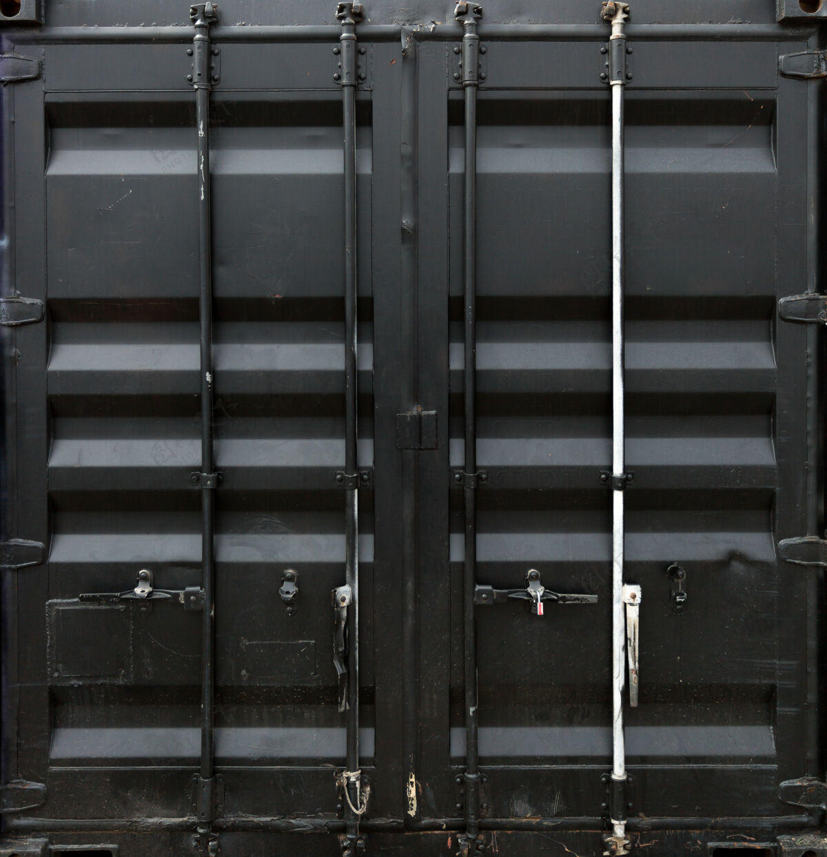 门集装箱的黑色金属门箱货物进口